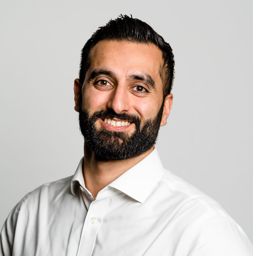 Govinda Bhalla - Now available in Norway